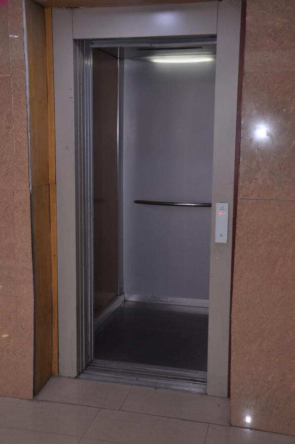 Hotel Samrat Kaushambi Ghaziabad Exterior foto
